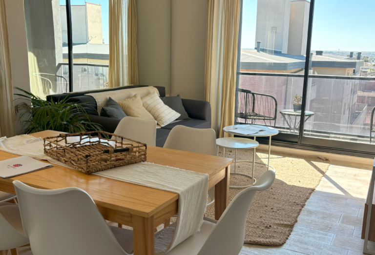 Quatro-housing-living-2